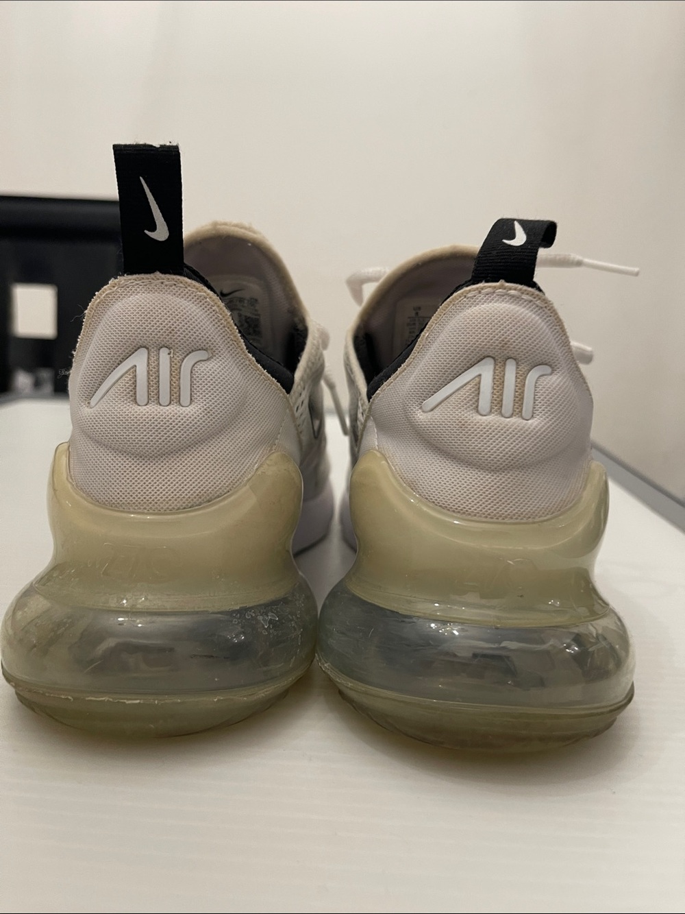 NIKE AIR MAX 270 RUNNING SNEAKERS WOMENS SIZE 8 - Picture 3 of 14